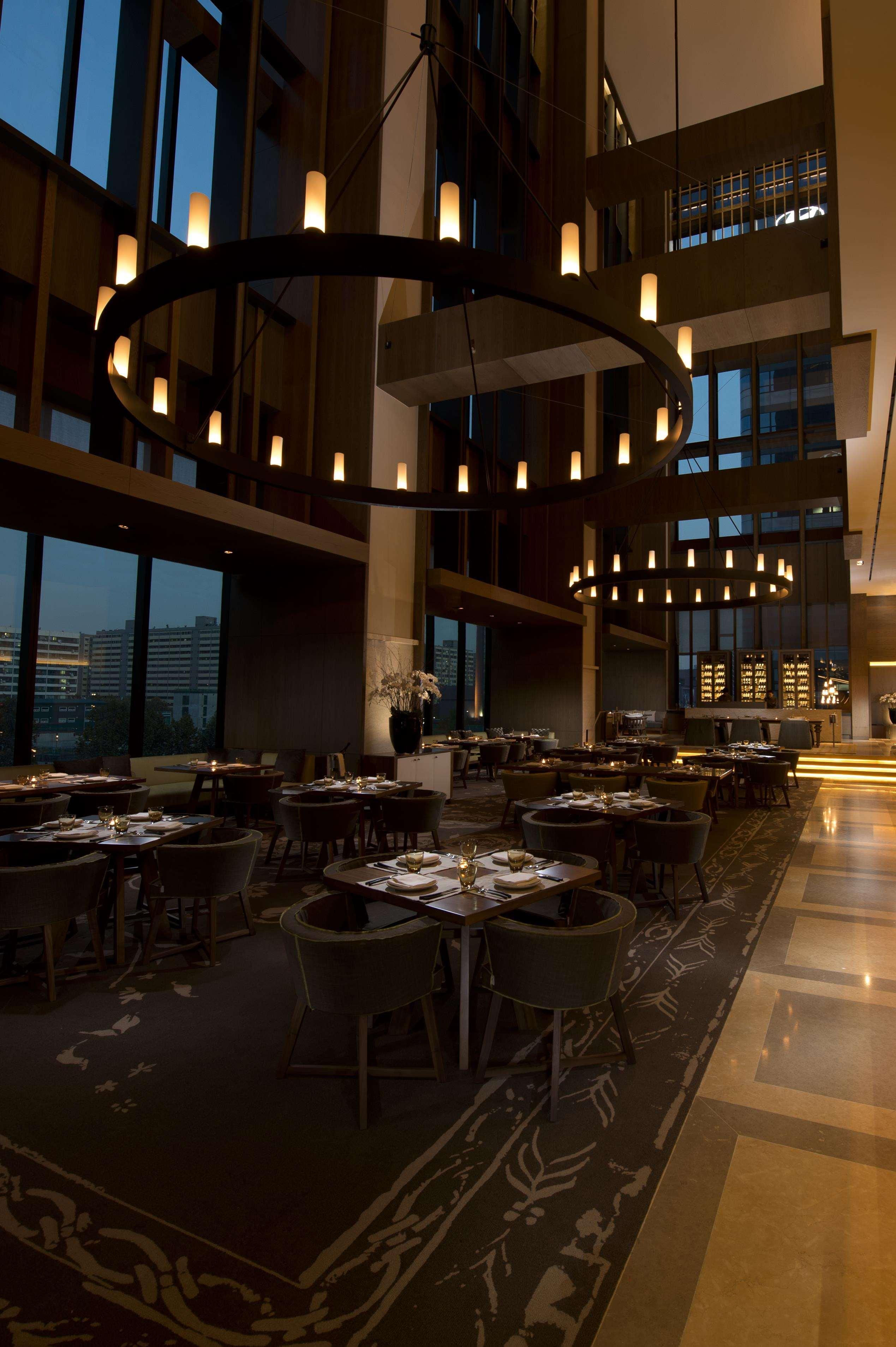 Hotel Conrad Seúl Restaurante foto